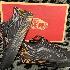 Vans Project Cat Tiger Stripe